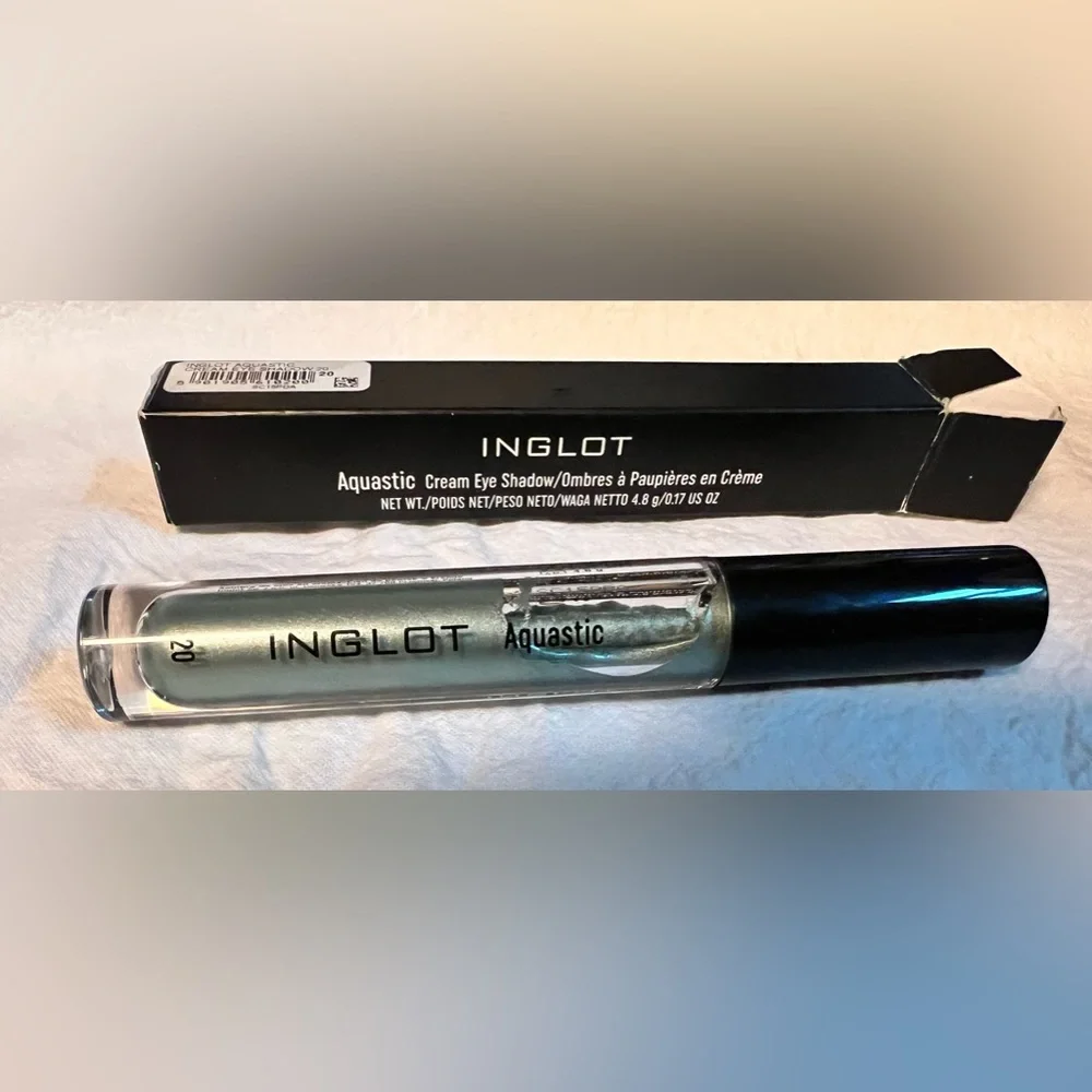 Inglot '20' aquastic cream eyeshadow - Picture 2 of 6